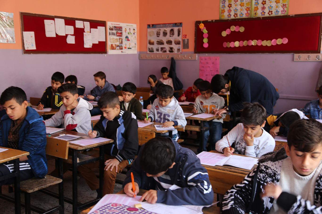 Çocuklar "Kur'an Pınarı" sınavına yoğun ilgi gösterdi